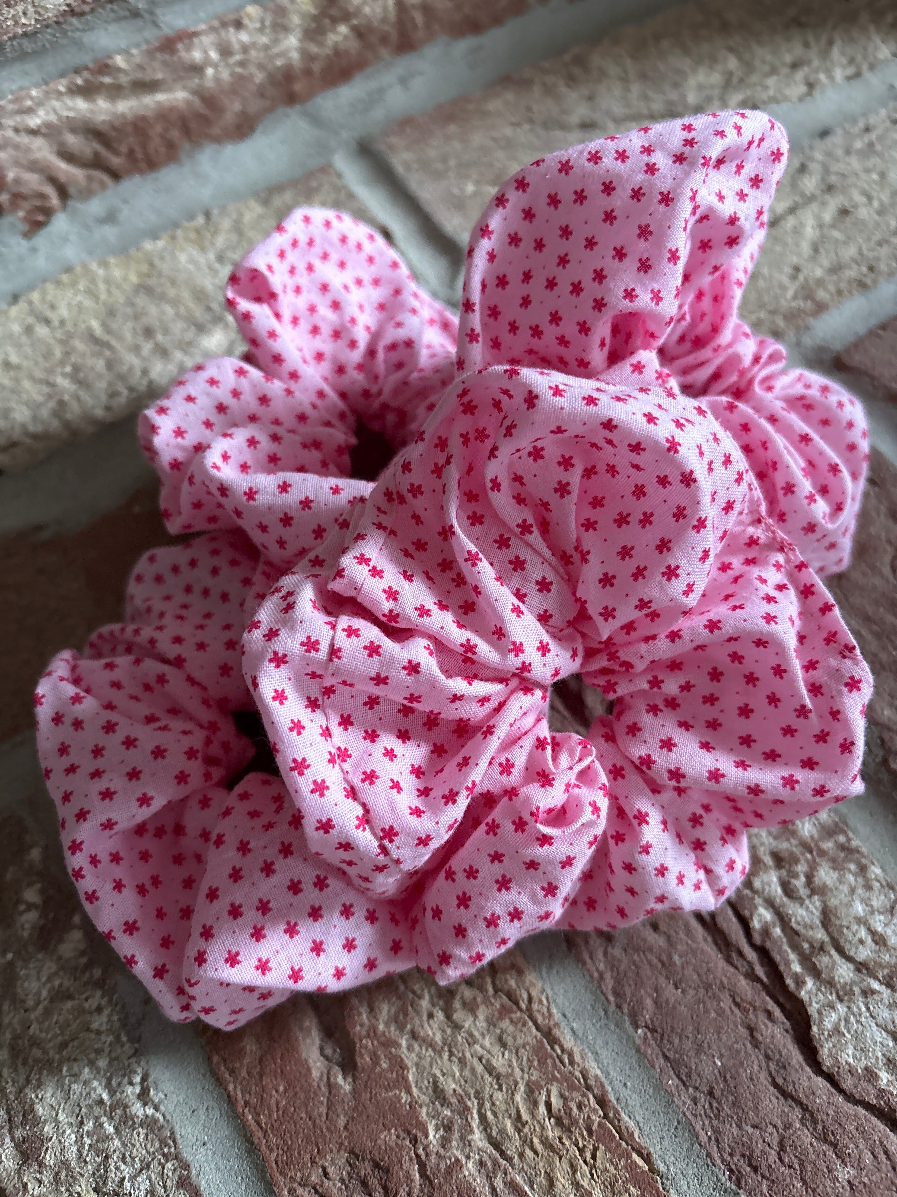 Pink Sprinkles Scrunchie | Size regular