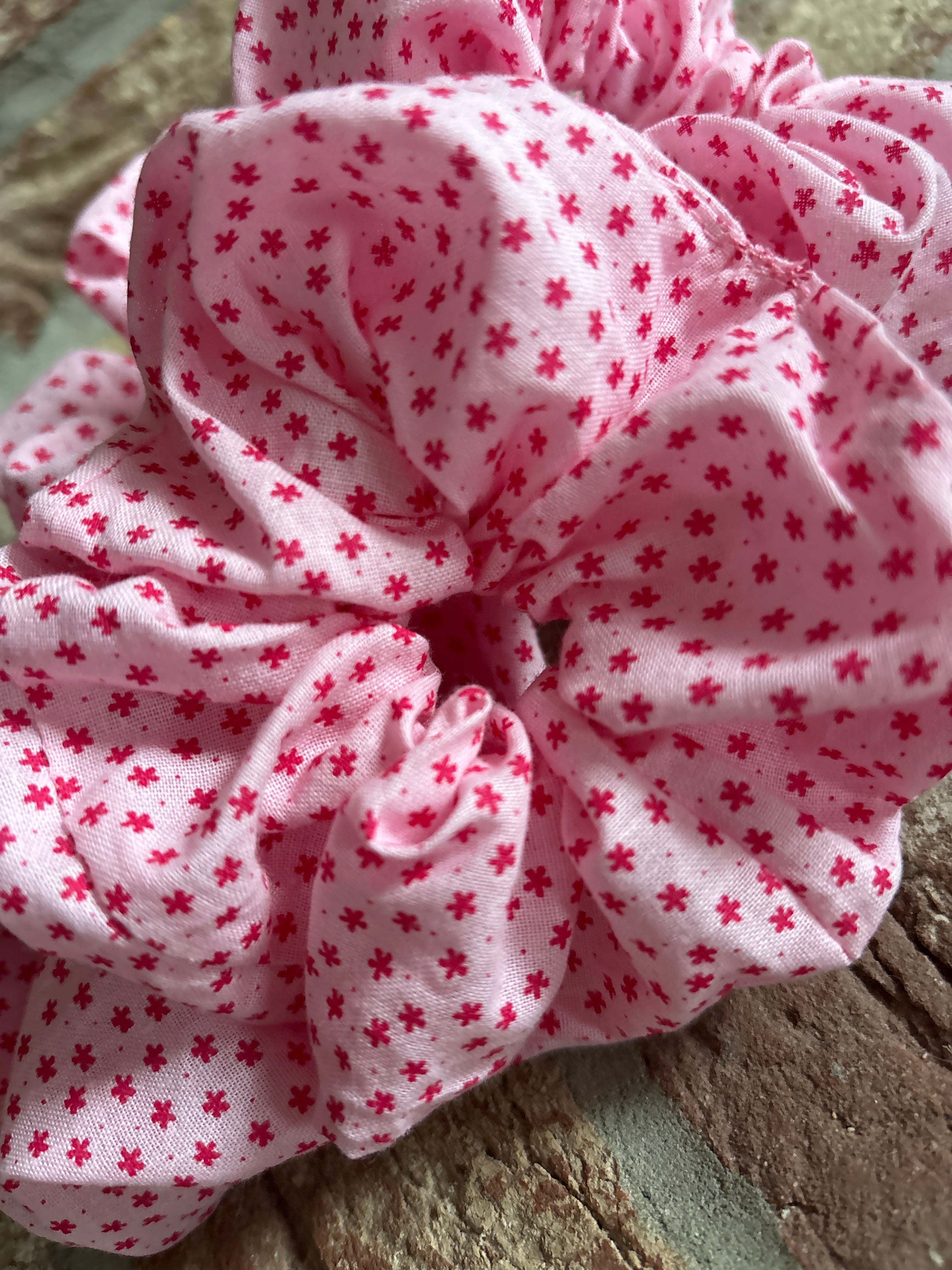 Pink Sprinkles Scrunchie | Size regular